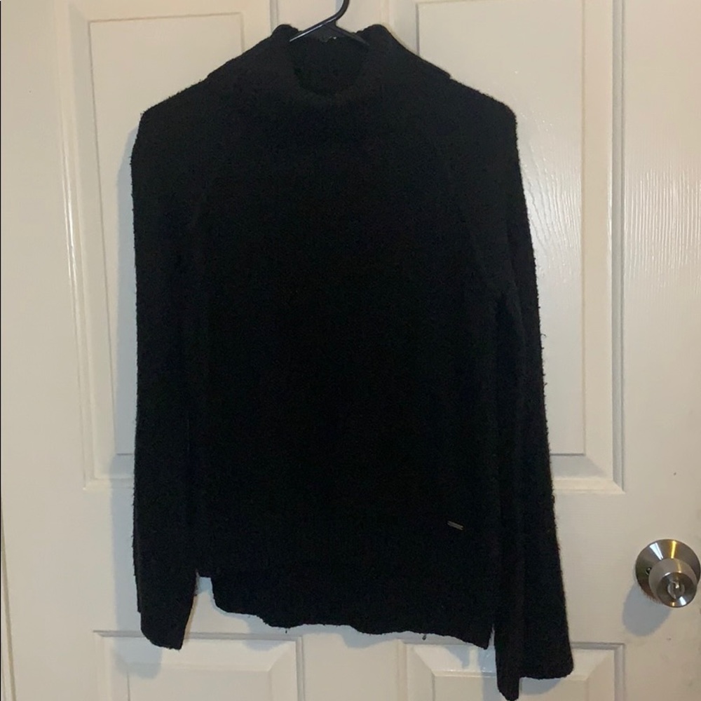 Hollister turtleneck sweater